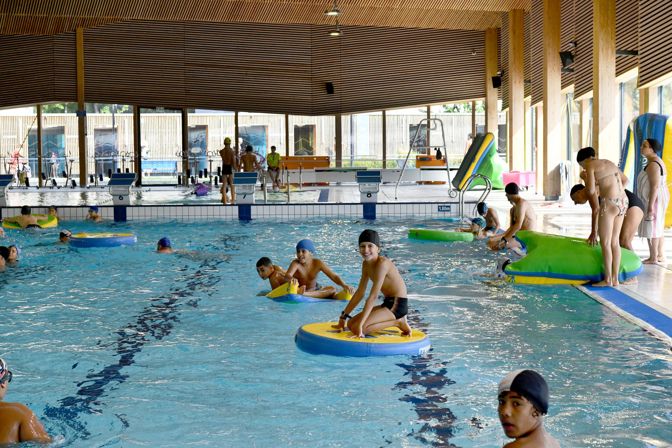 Parcours aquatique sur l'eau