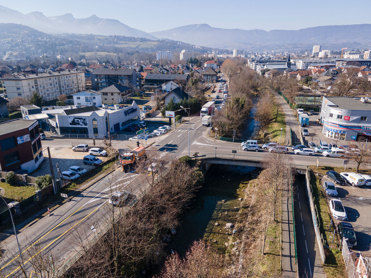 Vue du chantier de la route RD 1006