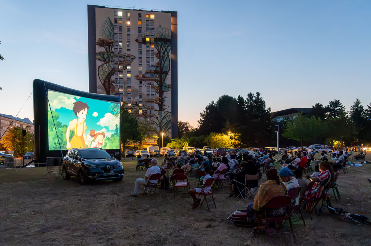 Le film "Mon voisin Totoro" de Hayao Miyazaki, projeté sur la pelouse du Mâconnais le 12 juillet 2026 à Chambéry.