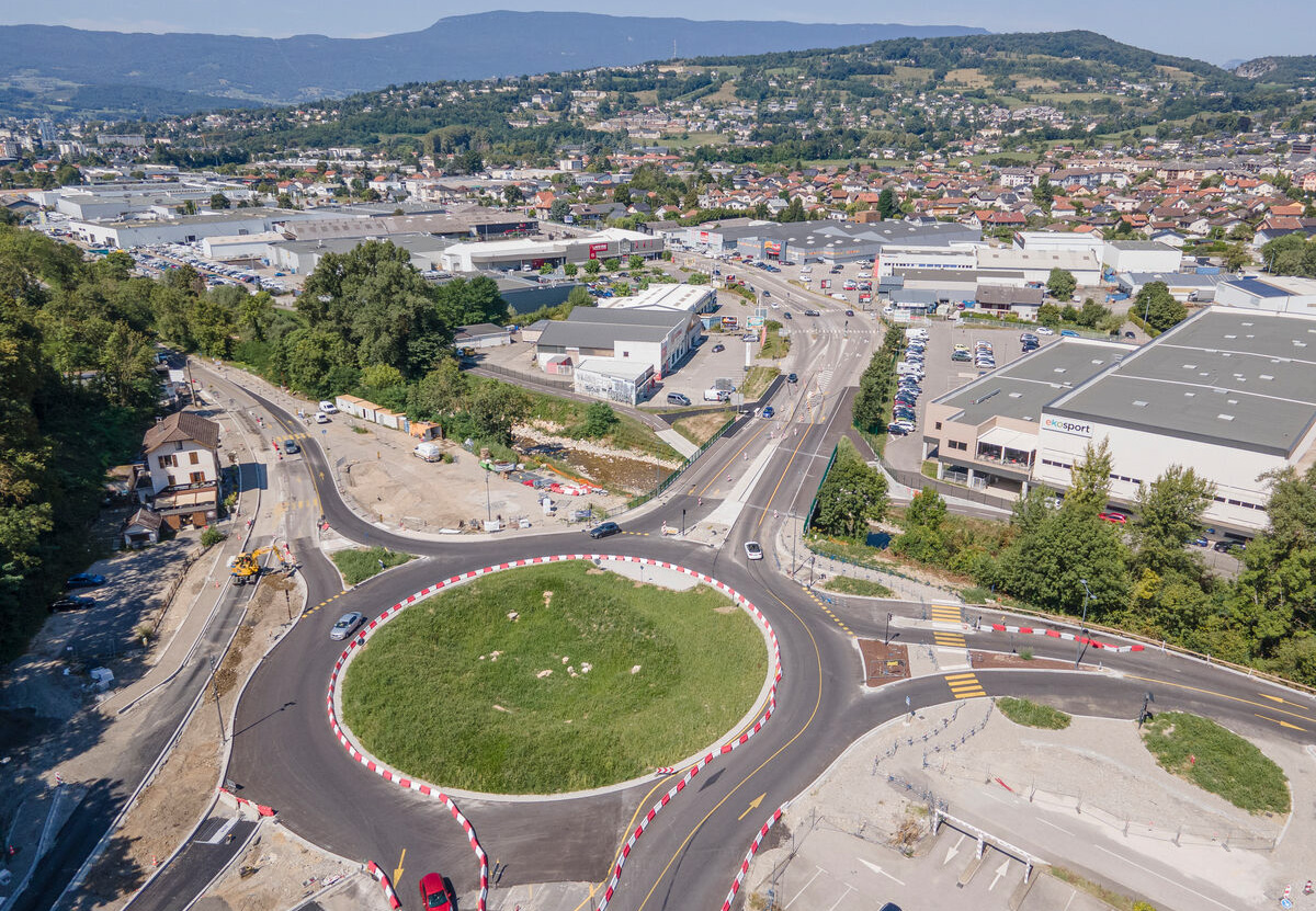 vue du ciel de l'aménagement du carrefour de la Trousse dans le cadre du chantier de la RD1006