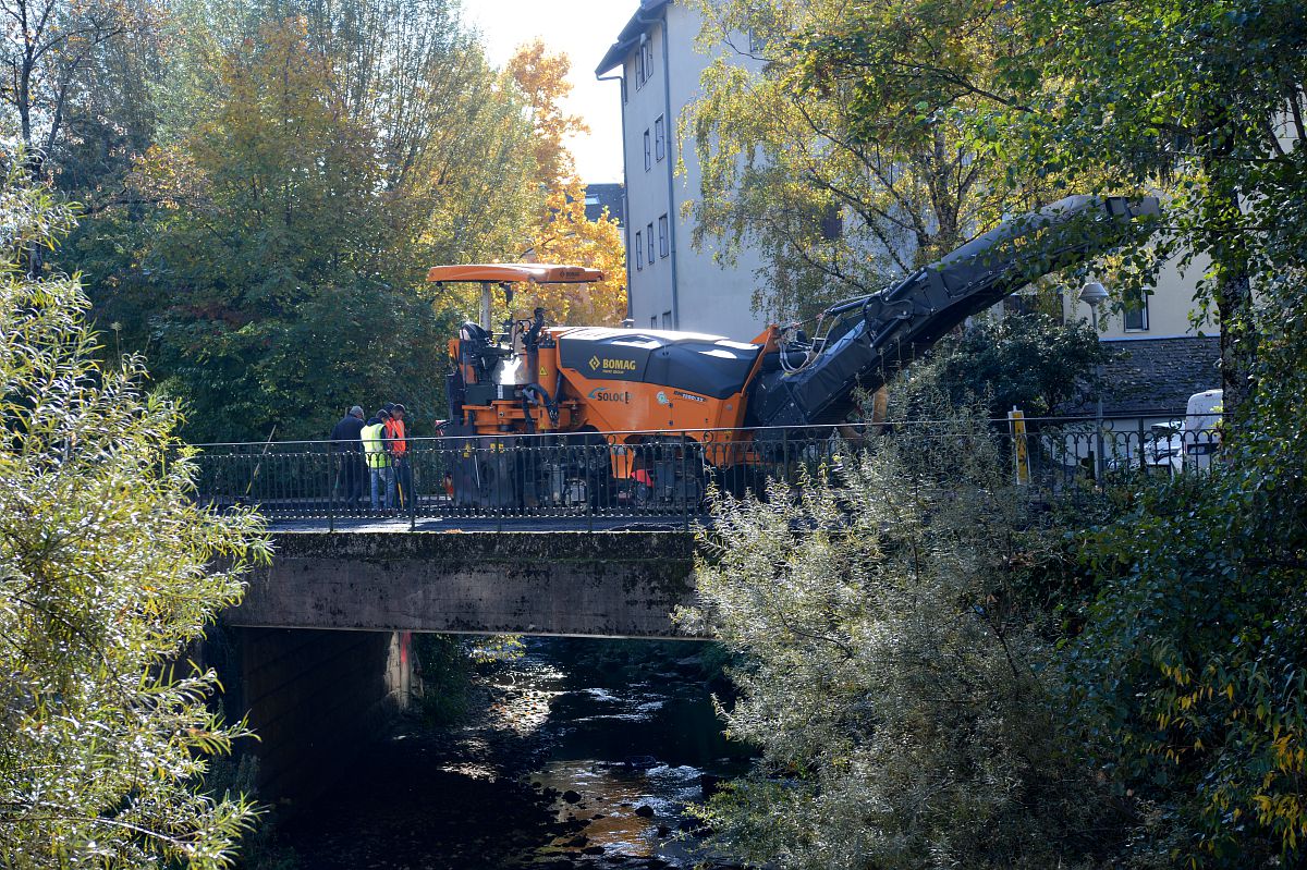 Travaux du pont au dessus de l'Albanne quai Raymond Poincaré.