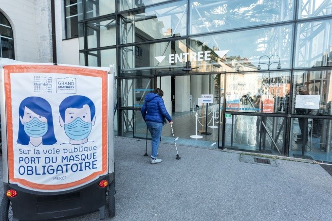 Centre de vaccination au Manège à Chambéry.